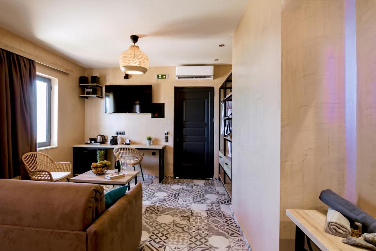 Driades Luxury Apartments Χερσόνησος Εξωτερικό φωτογραφία