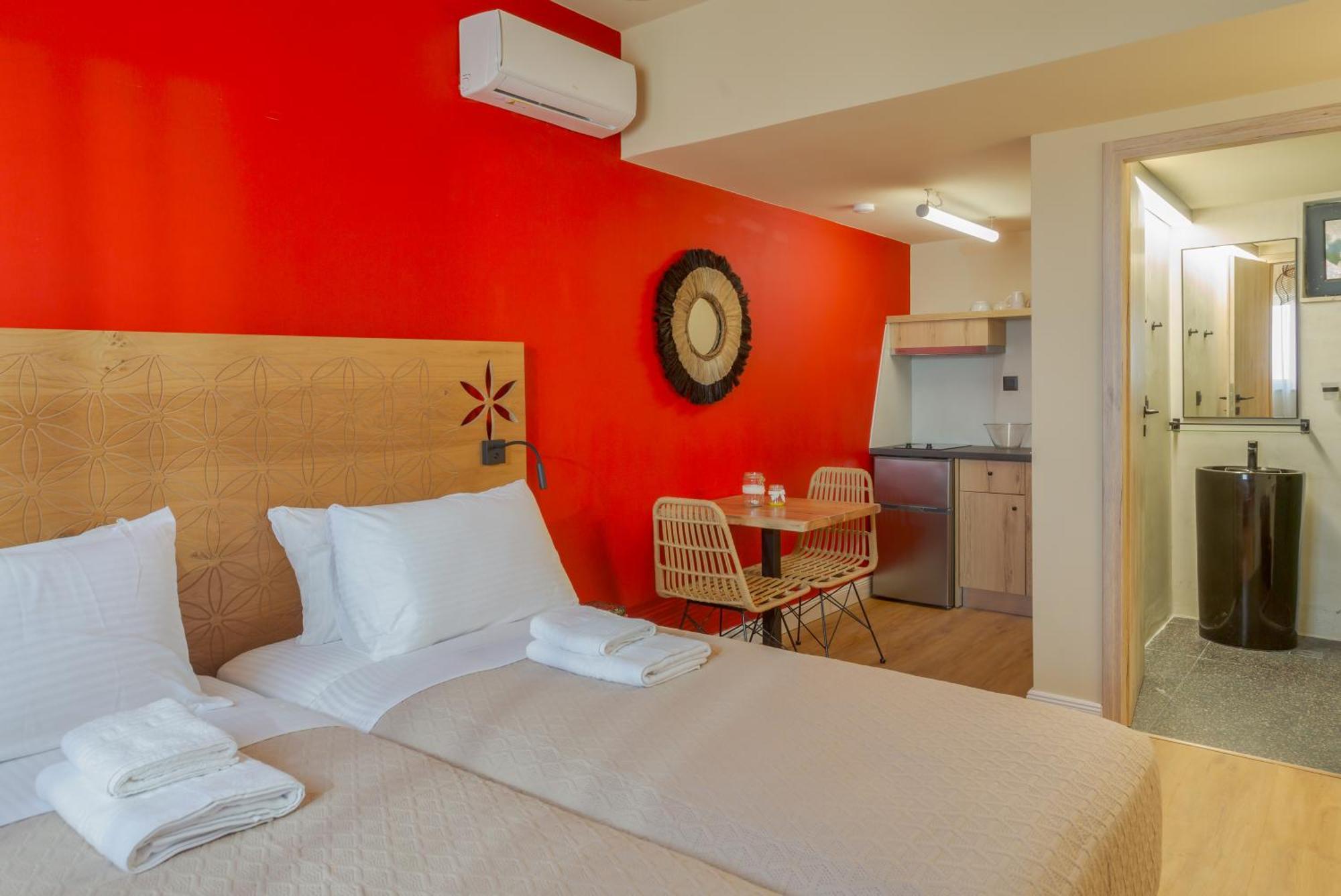 Driades Luxury Apartments Χερσόνησος Δωμάτιο φωτογραφία
